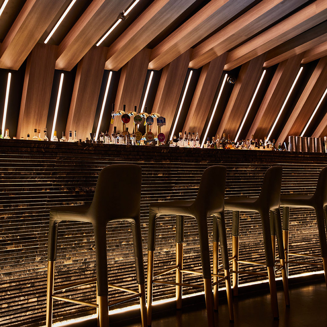鸡尾酒吧餐厅Curious 澳大利亚 墨尔本 上海 酒吧 绘画 石材 阵列 logo设计 vi设计 空间设计