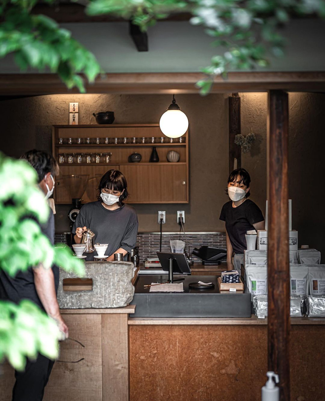 周末咖啡烘焙工坊 日本 东京 西安 面包店 烘培 咖啡店 木色 logo设计 vi设计 空间设计