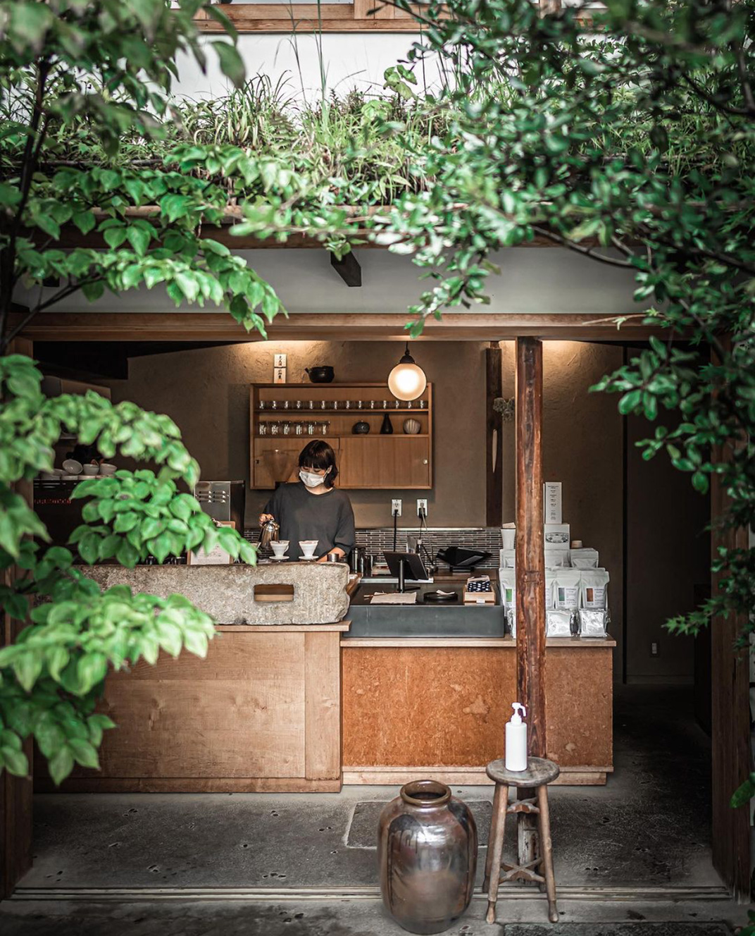 周末咖啡烘焙工坊 日本 东京 西安 面包店 烘培 咖啡店 木色 logo设计 vi设计 空间设计
