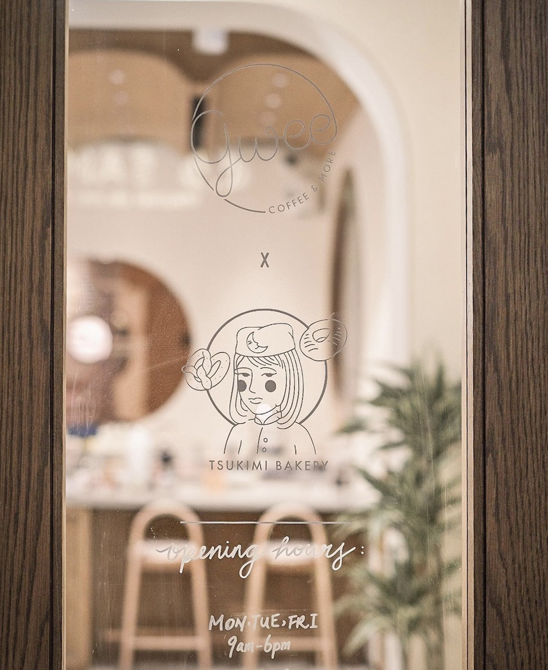 	 咖啡店Gwee Coffee & More 香港 咖啡店 广州 上海 西安 成都 深圳 喜茶 设计师 概念店 logo设计 vi设计 空间设计