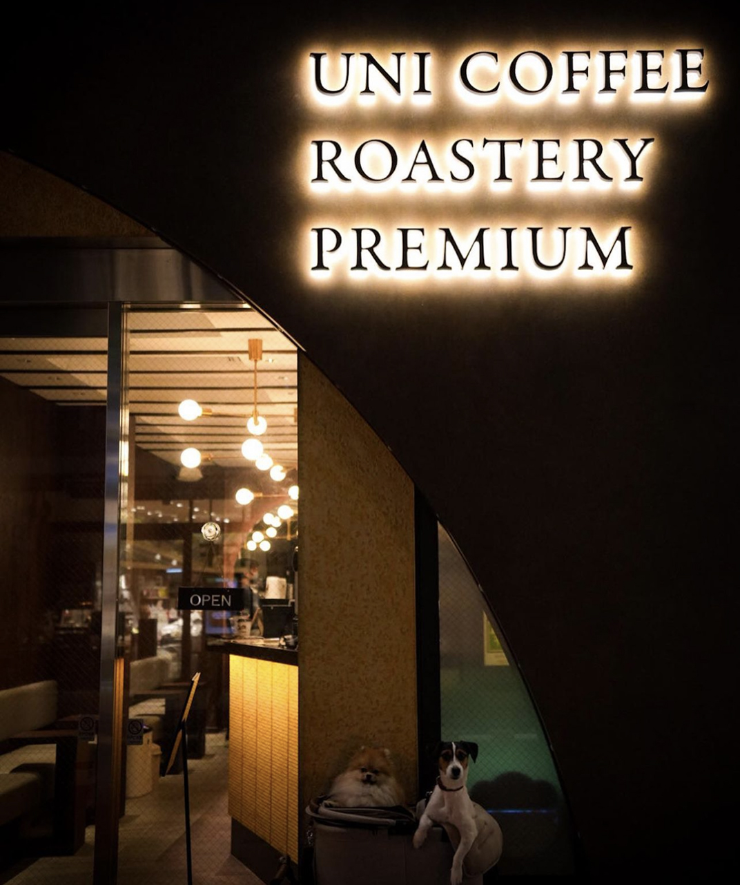 转角处咖啡店COFFEE日本 东京  北京 上海 成都 武汉 杭州 广州 澳门 logo设计 vi设计 空间设计