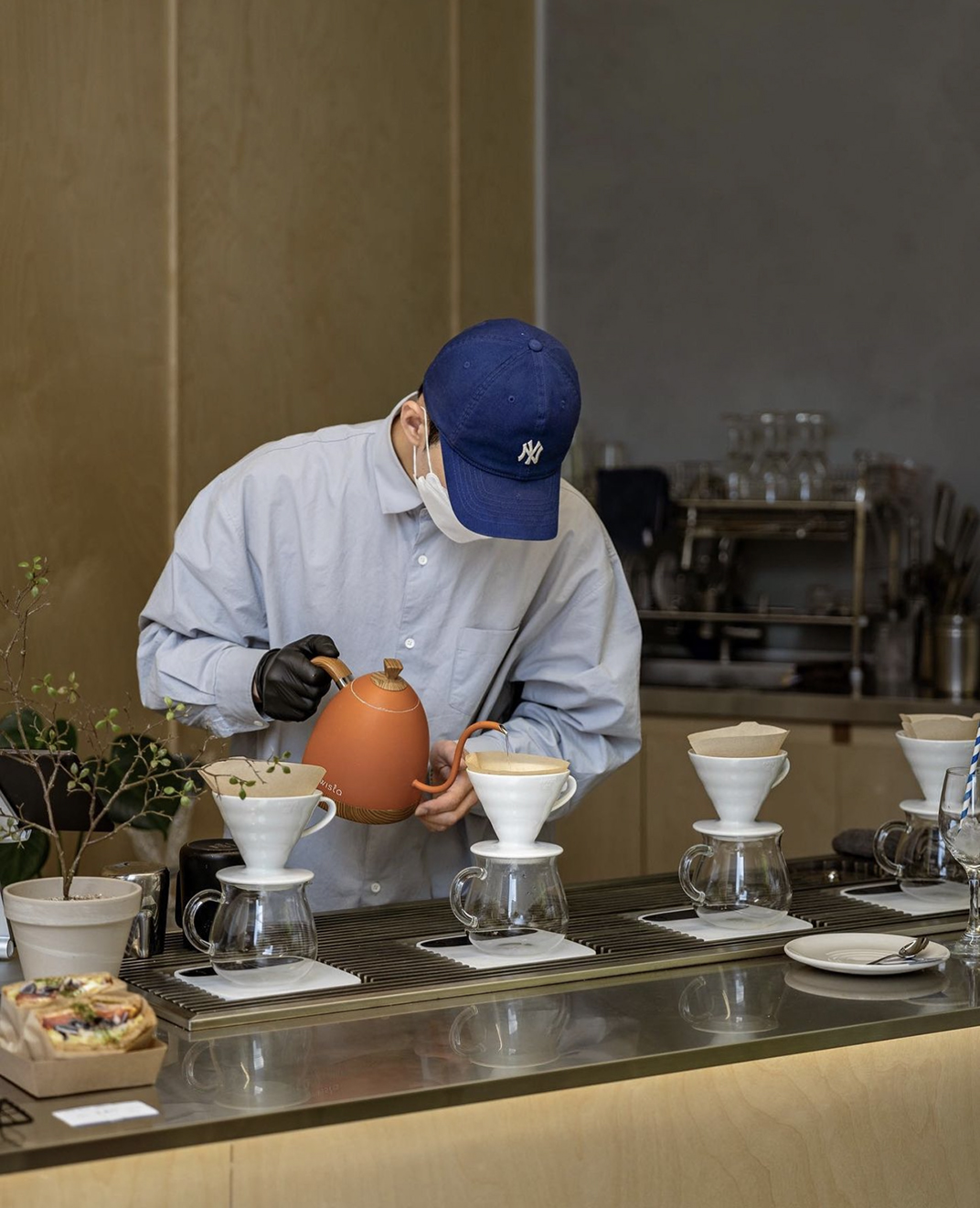 慢行咖啡馆slowalk coffee 韩国 首尔 深圳 北京 上海 广州 武汉 餐饮商业空间 logo设计 vi设计 空间设计