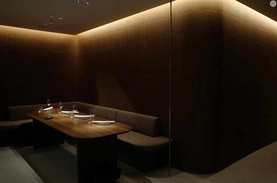 台北米其林餐厅Logy空间设计 台湾 广州 武汉 咖啡店 门头设计 vi设计 空间设计