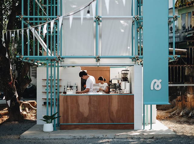 脚手架元素蓝色快闪店，泰国，清迈